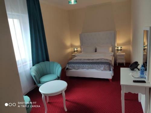 Hotel I Restauracja Admira?