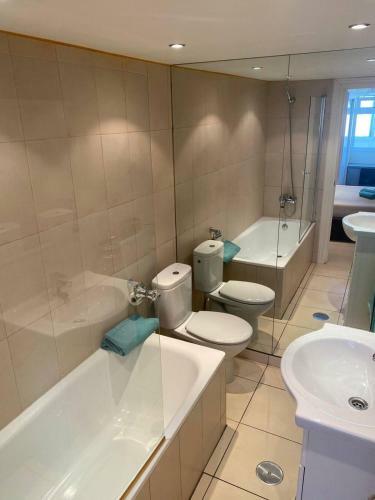Central 2 Bedroom Apartment In La Nogalera