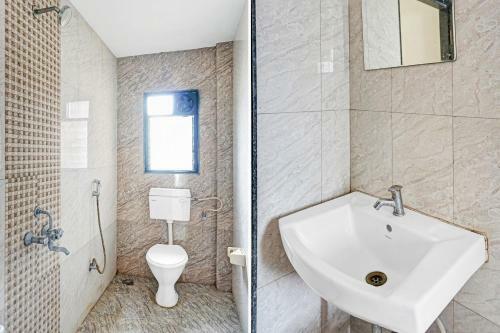Collection O 81375 Hotel Amruta Deluxe Executive