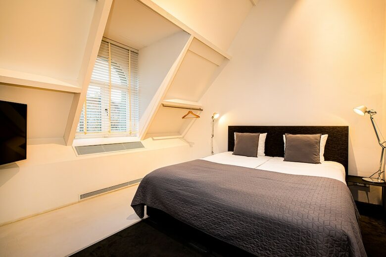 Hotel Hoogenweerth Suites
