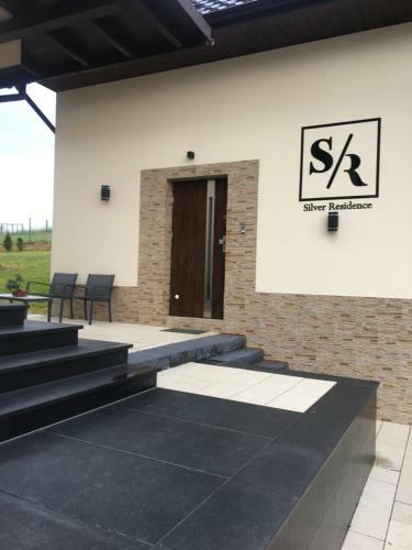 Hostal Silver Residence