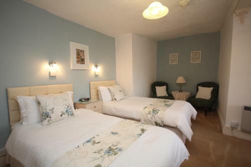 Alcombe House Hotel