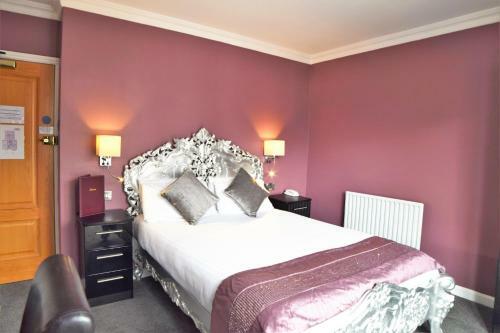 Dovedale Hotel And Restaurant