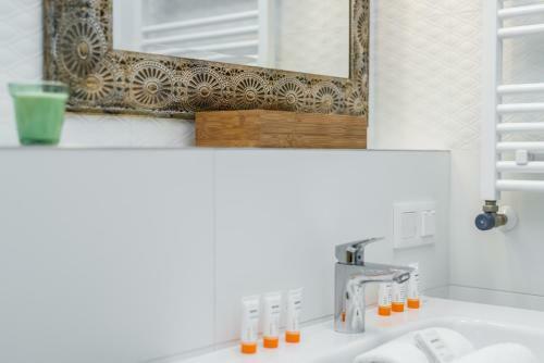 Warta Residence Apartments By Renters