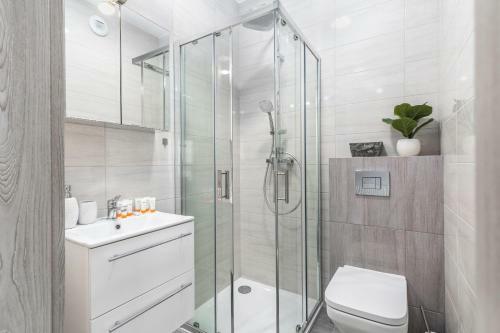Warta Residence Apartments By Renters