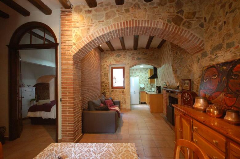 Lets Holidays Tossa de Mar Romantic Apartment