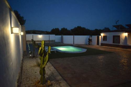 Bamb� � Casa Rural En Vejer Con Piscina Privada