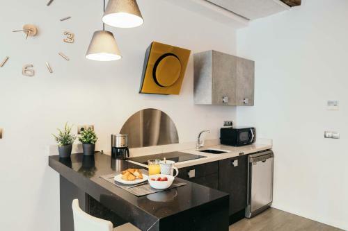 Apartamento Cathedral Modern 2br, 1ba, Wifi, Ac, Balcony