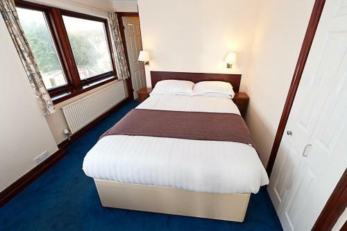 Port Dinorwic Hotel And Apartments