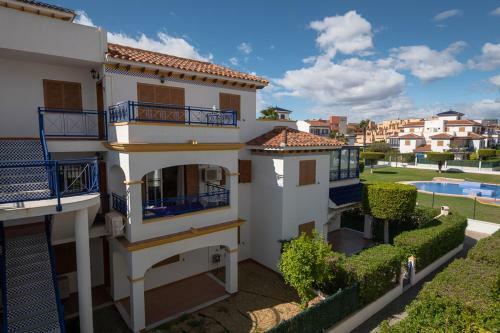 Lovely Apartment Near The Beach