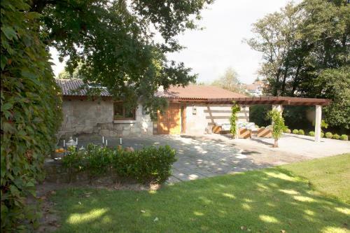 Villa Luxury Rustic House - O Rego Da Santa Mari�a