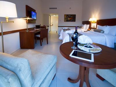 Los Tajibos Hotel And Convention Center