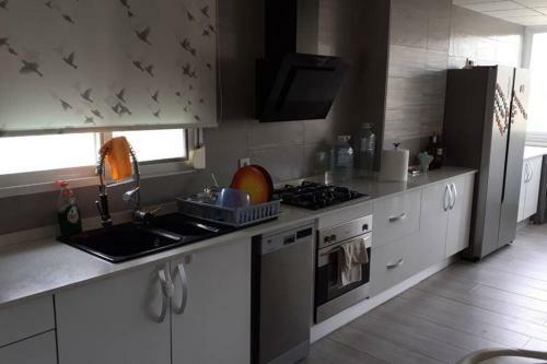 Casa Con Piscina , Zona Infantil, Bbq, Patio, Wifi