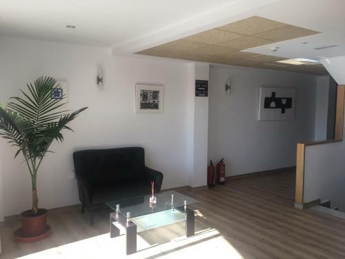 Hostal - Restaurante Playa Azul