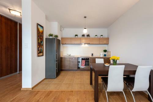 Warsaw - Aparts Wilan�w Led�chowska