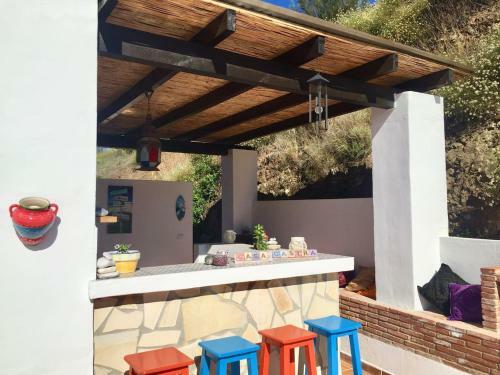 Casira, Ruime Villa & 2 Studio's - 8 Personen