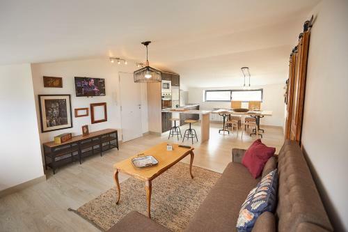 Apartamento �tico Con Maravillosas Vistas