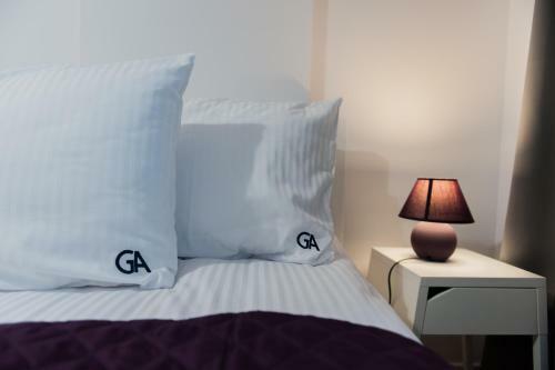 Golden Apartments - Pereca