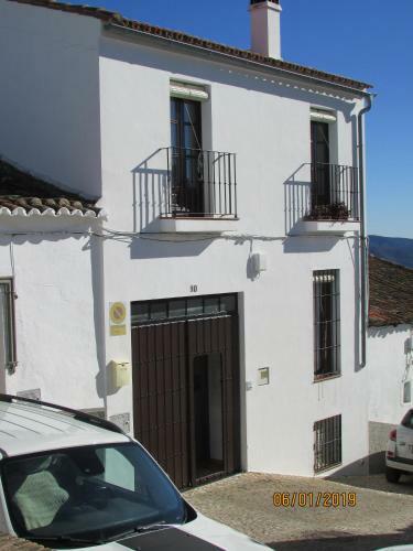 Calle Calvario 10