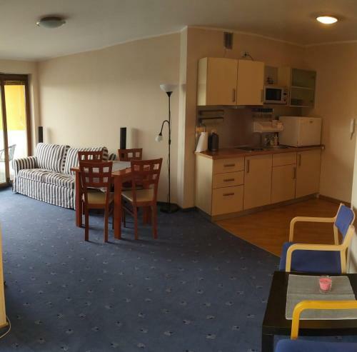 Apartament Books & Sun Maloves