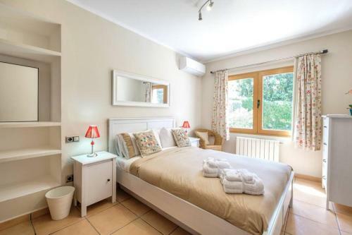 Villa Marpessa Oasis In Portals Nous With Pool