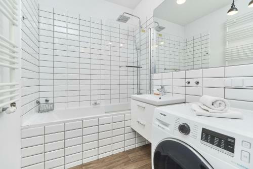 Apartments Odra Tower Wroc?aw By Renters