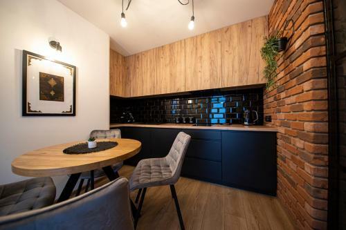 Warsztat Apartamenty Stare Izby