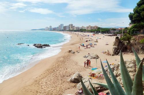 Neptuno Platja D�aro Apartment 419