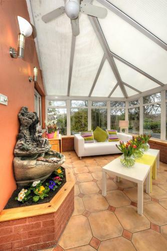 Bed & Breakfast Grove Guest House