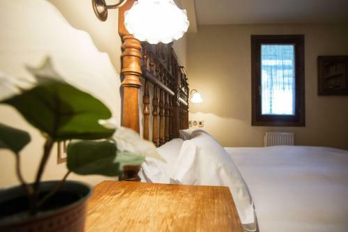 Apartamento Wood ? Wifi, Terraza ? Ideal Excursiones