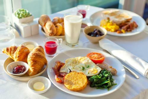 Hotel Go?ciniec Pod Lasem