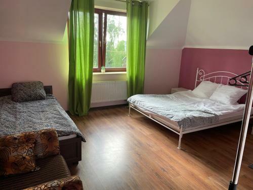 Hostal Villa Lake&forest Tr�jmiasto