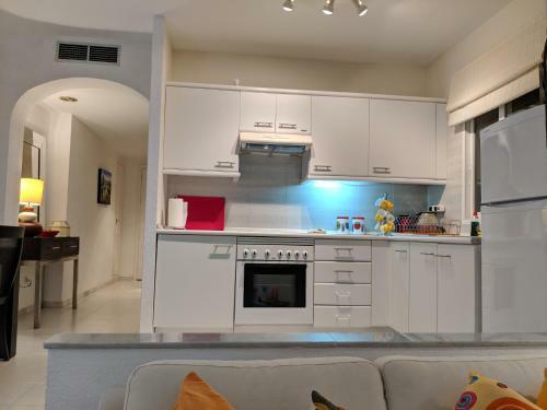 Sea View Apartment In Posh Miraflores