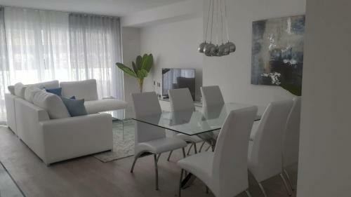 Lets In The Sun - Cala Serena Luxury Apartment
