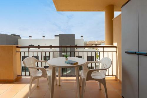 Beautiful Apartement In La Cala de