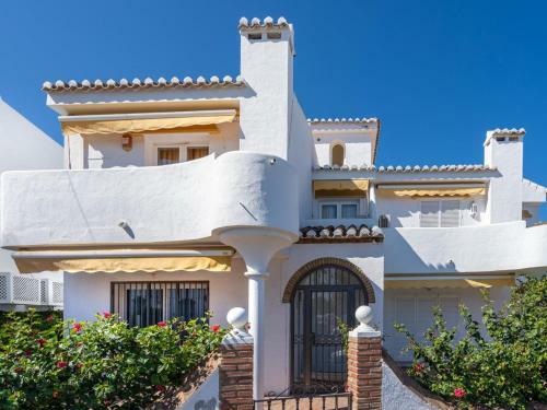 2 Beautiful Beach Front Villa In La Cala