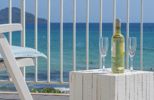 M4r 01 Villa Tagaste, Playa de Muro