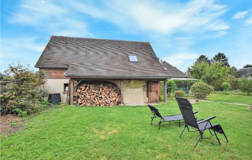 Stunning Apartment In Le Mesnil-esnard With Wifi