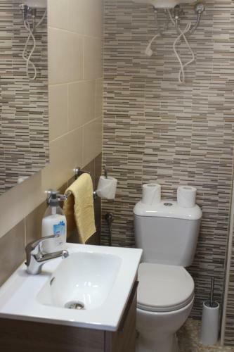 Casa Feliz Con Parking Privado Gratis