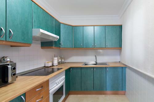 Apartamento Las Brisas de Puerto Rico With Jacuzzi