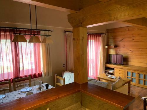 2 Bedroom Duplex Apartment In La Molina