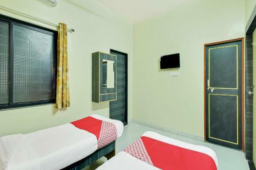 Oyo Flagship 48365 Hotel Shiva's Castle