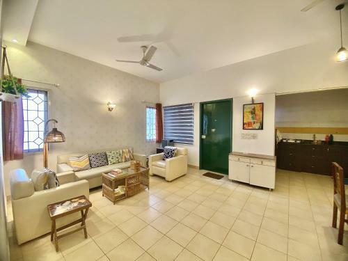 Eko Stay - Green Door Apartment