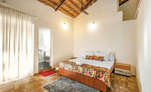Apartamento Lavish Studio With A Pool, Near Candolim Beach