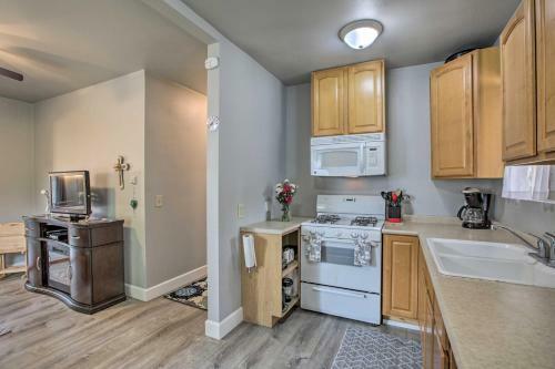 Cozy Abode With Patio, 16 Mi To San Luis Obispo