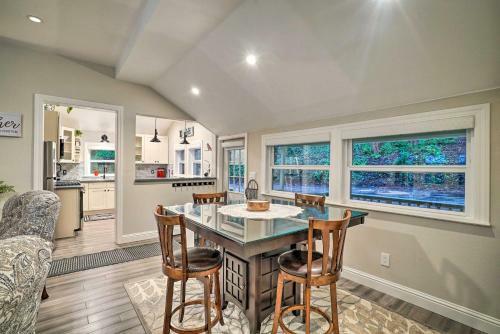 Cozy Cottage Easy Access To Redwoods Trails!