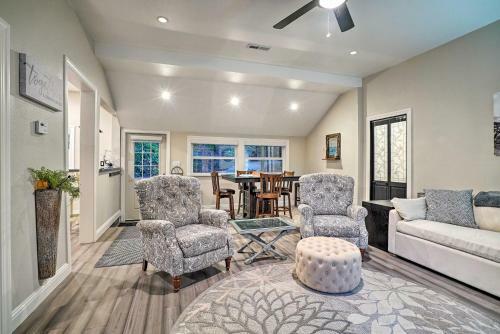 Cozy Cottage Easy Access To Redwoods Trails!