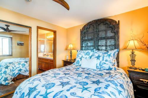 Oceanfront Villa With One Of A Kind Amazing View!!