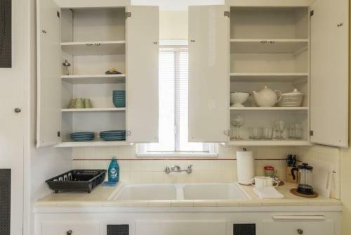Apartamento Boho-chic Retreat - Retro And Relaxing With Full Kitchen