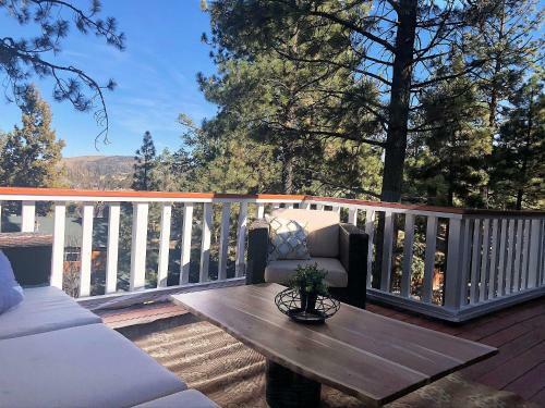 Old Hollywood Lodge-pets, Hottub-sauna, Speakeasy!